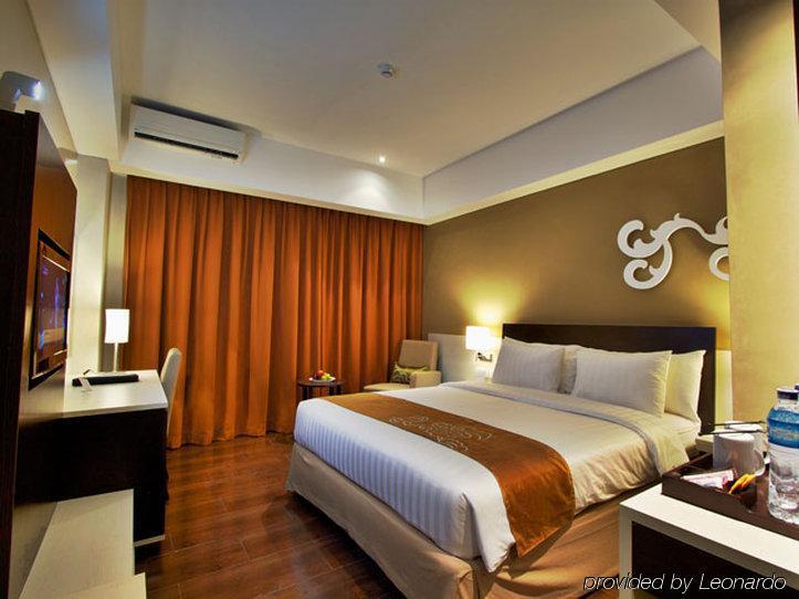 Soll Marina Hotel & Conference Center Bangka Pangkal Pinang Buitenkant foto